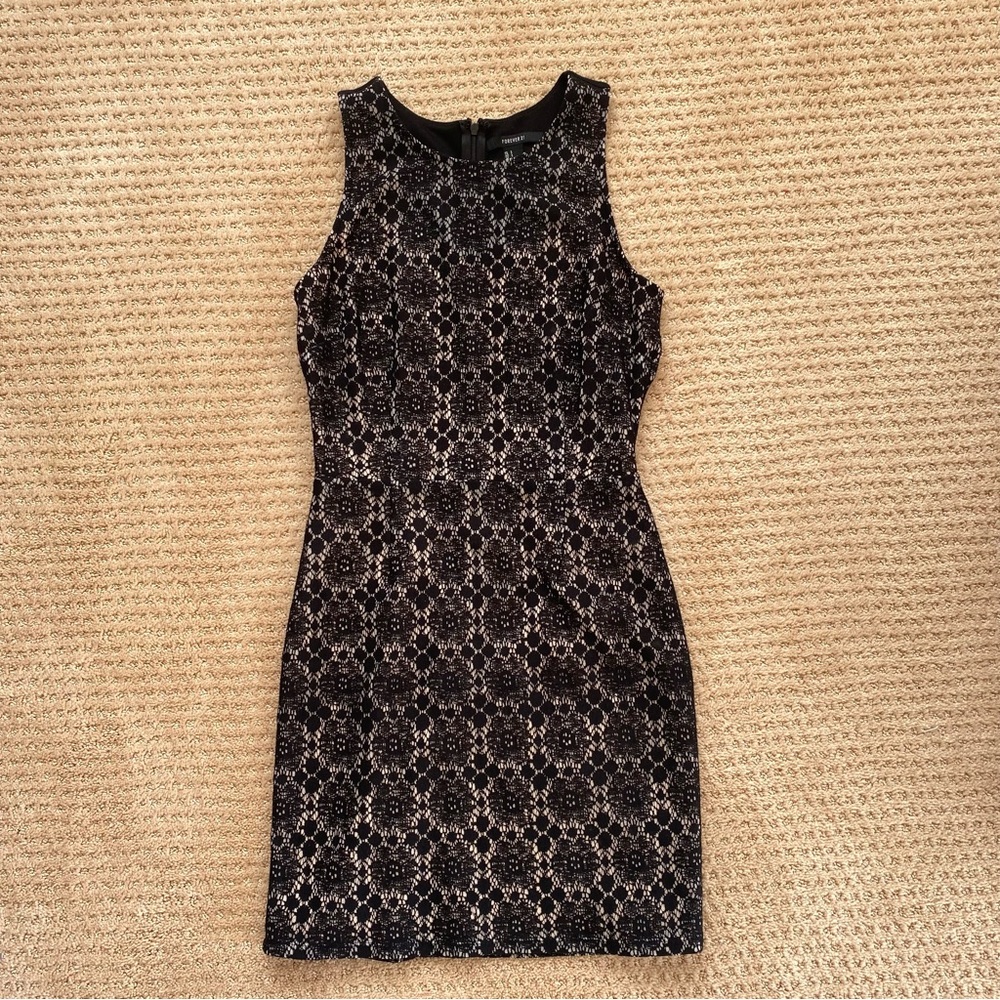 Forever 21 lace mini dress lined from chest down